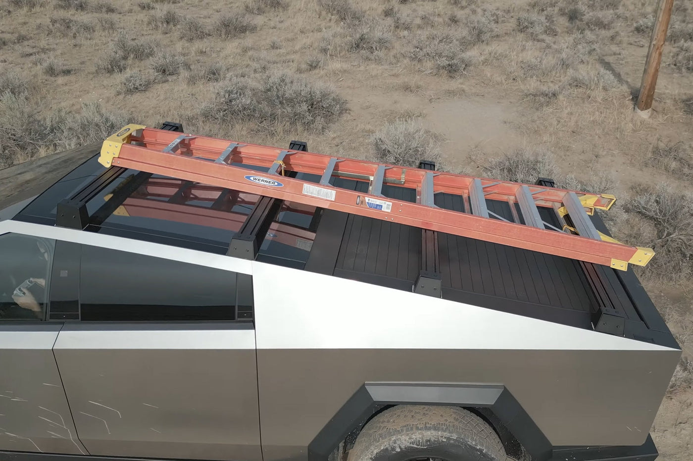 Cybertruck Owners Rejoice: Hansshow Unveils Sleek, Heavy-Duty Roof Rack Solution