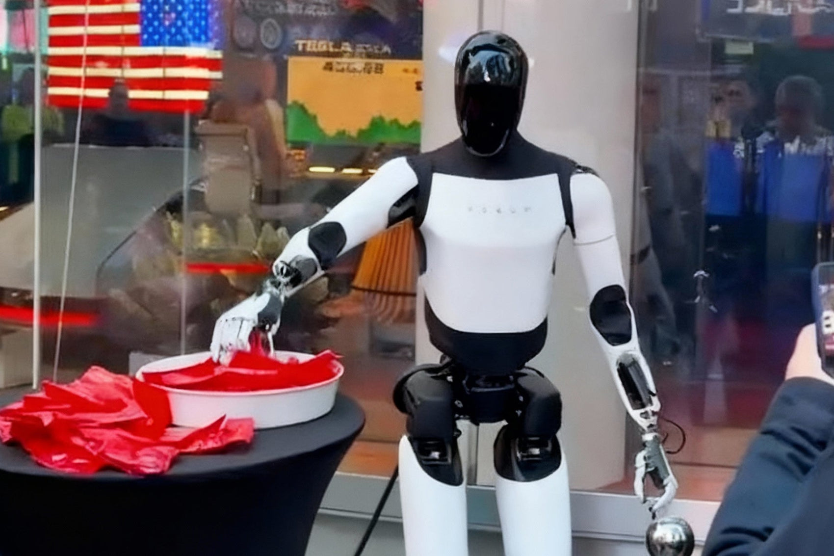 Tesla Optimus Steps Into Public Life With Playful Halloween Appearance in Times Square