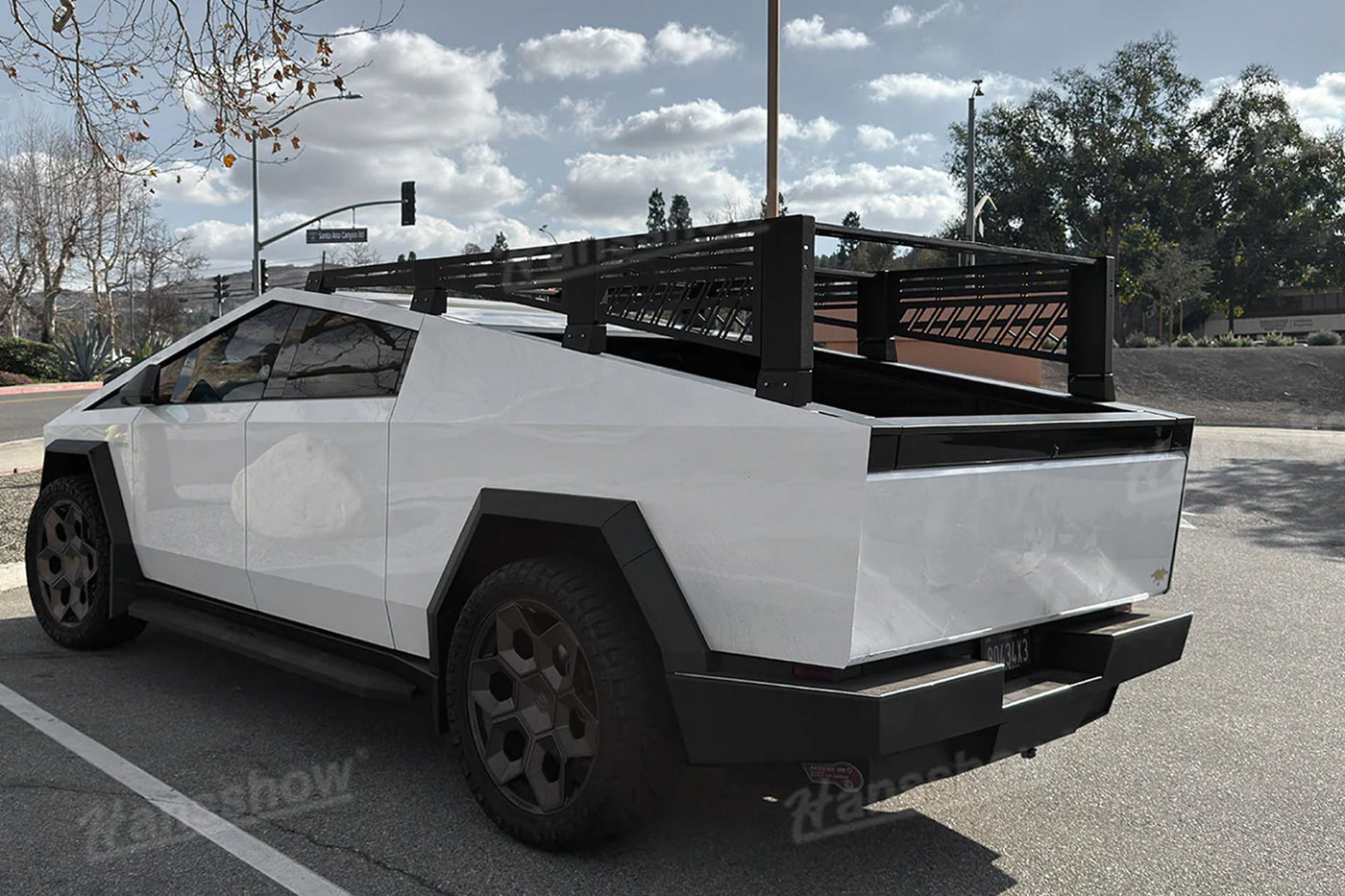 Take Your Cybertruck Further with the Hansshow Roof Platform Roof Rack Set