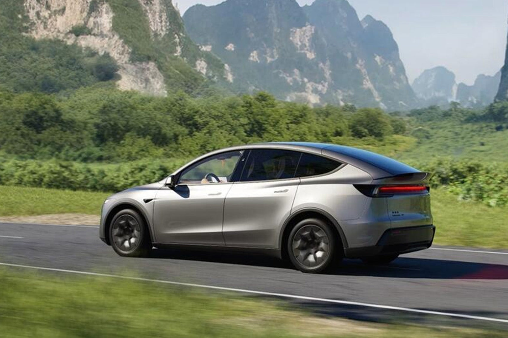 Tesla China Records Highest 2025 Wholesale Sales with 83,192 Vehicles in August